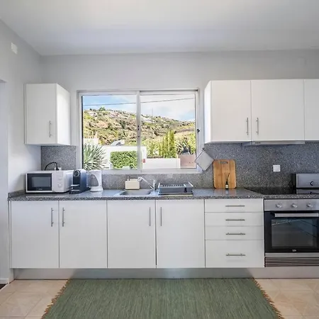 Tatil Evi Bernarda's House By Galmi